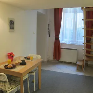 https://apartament-kazimierz-brzozowa.krakowhotelspoland.com